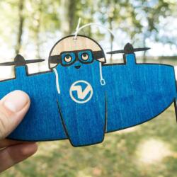 Vitoli - A friendly drone - Blue pilot ready for first flight