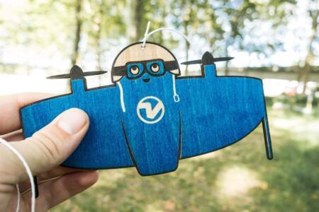 Vitoli - A friendly drone - Blue pilot ready for first flight