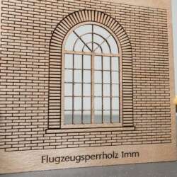 Laser Cut und Gravur Flugzeugsperrholz Muster mit LEGO Figuren