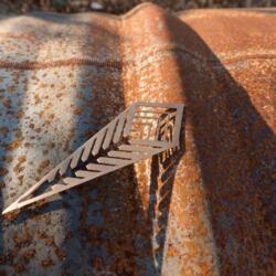 Lasercut jewelry piece made out of bronze